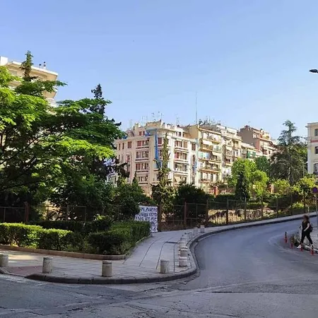 Luxury Art Deco 1-bed In Thessaloniki