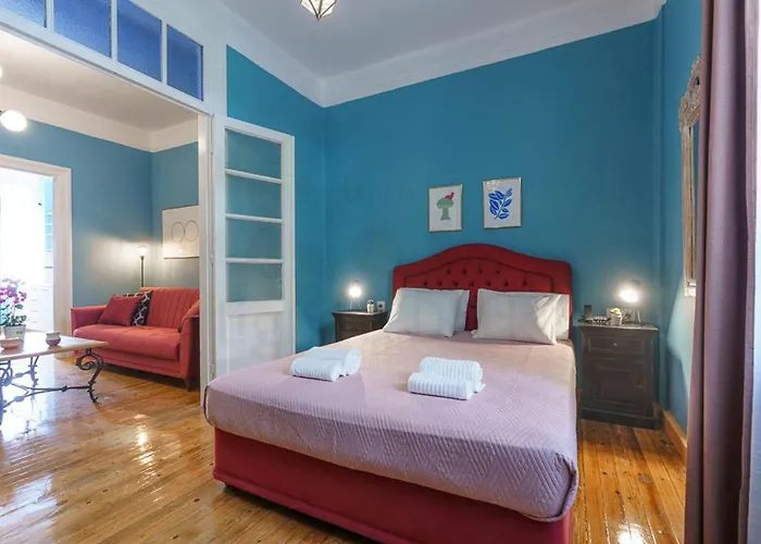 Luxury Art Deco 1-bed In Apartament Salonic