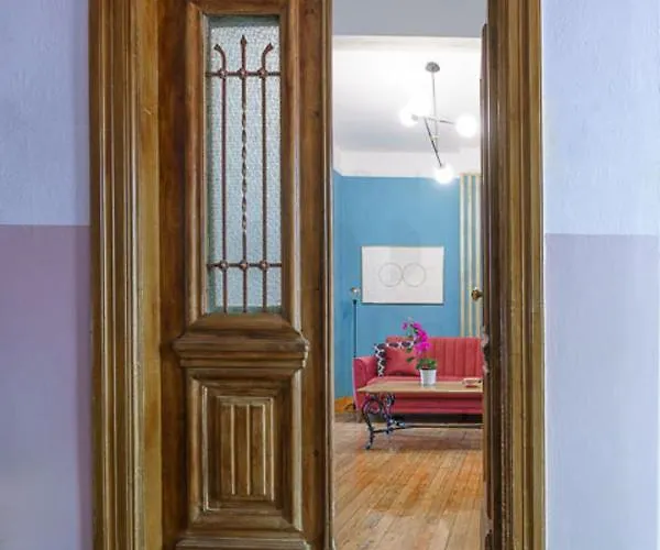 Luxury Art Deco 1-bed In Appartement Thessaloniki